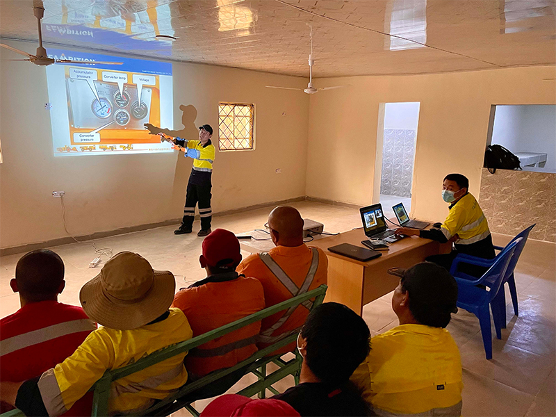 Empowering-Mining-Growth--- 赋能-挖矿-成长---