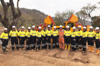 //inrorwxhoiqkmj5p.leadongcdn.cn/cloud/qpBpjKpqRmlSnpmnorpkl/Empowering-Mining-Growth.jpg